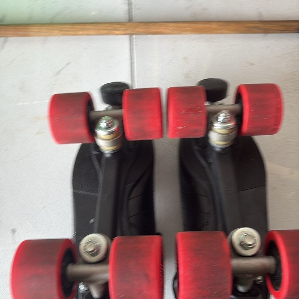 Men’s Skates - Picture 6 of 6